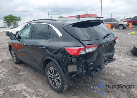 2021 Ford Escape Sel z USA, uszkodzony, nr VIN 1FMCU9H67MUA64335